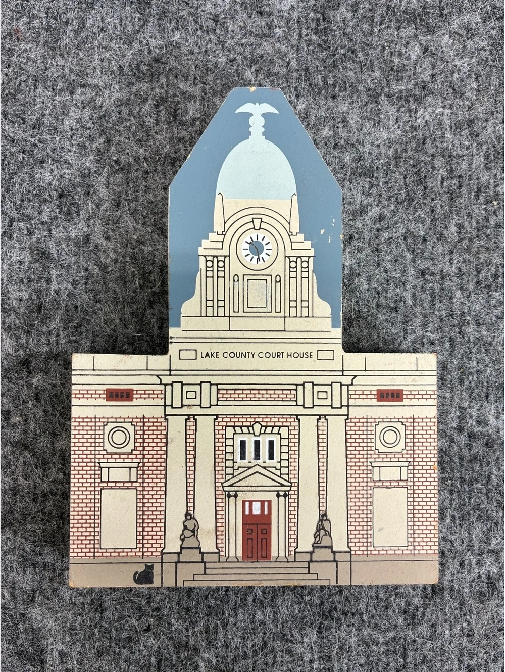 The Cat's Meow Lake County Court House Wooden Collectible 1991